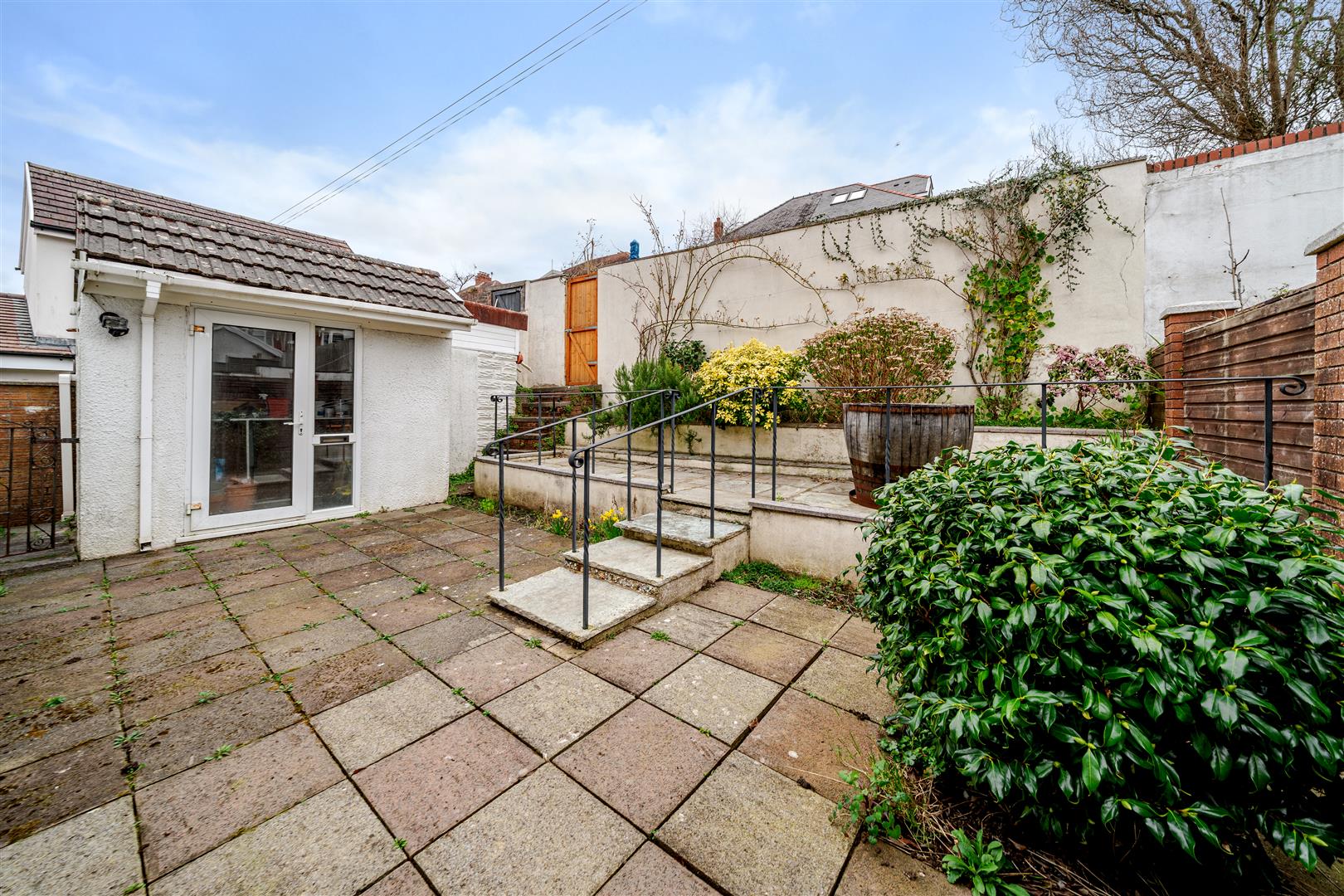 Glanbrydan Avenue, Uplands, Swansea, SA2 0JH